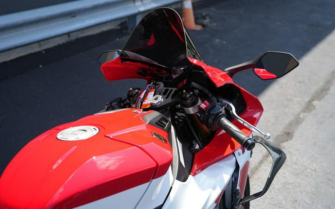 2026 Yamaha YZF-R1
