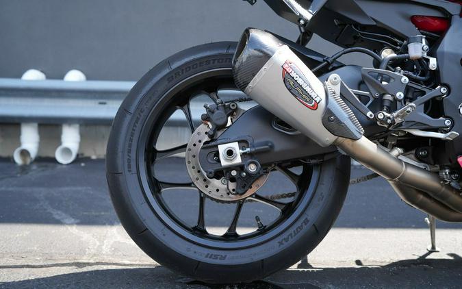 2026 Yamaha YZF-R1