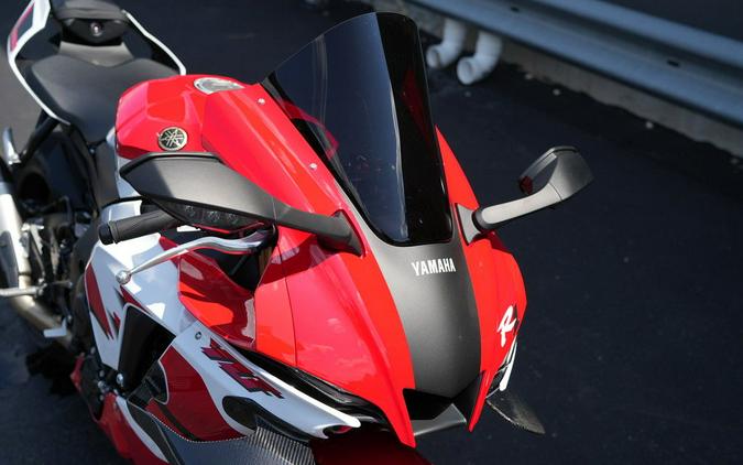 2026 Yamaha YZF-R1