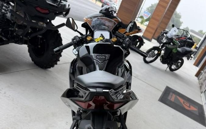 2025 Kawasaki NINJA® ZX™-4R ABS
