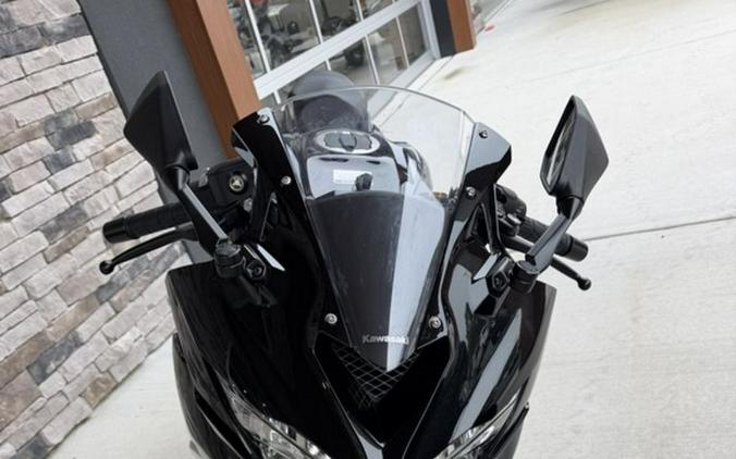 2025 Kawasaki NINJA® ZX™-4R ABS