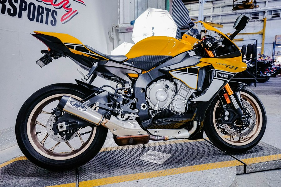 2016 Yamaha YZF-R1