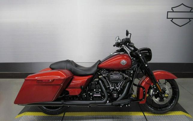 2025 Harley-Davidson® FLHRXS - Road King® Special