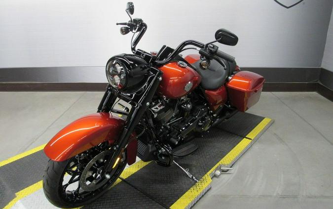 2025 Harley-Davidson® FLHRXS - Road King® Special