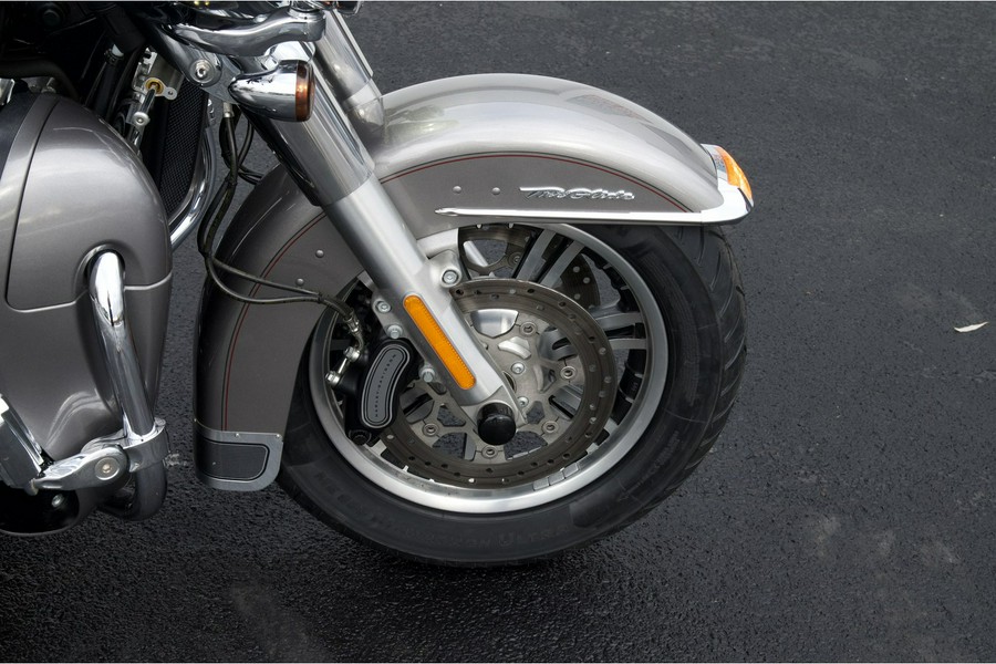 2016 Harley-Davidson® FLHTCUTG Tri Glide Ultra Classic