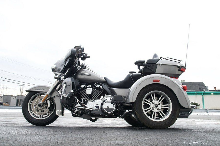2016 Harley-Davidson® FLHTCUTG Tri Glide Ultra Classic