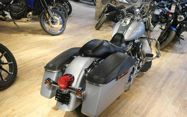 2019 HARLEY ROAD KING BASE