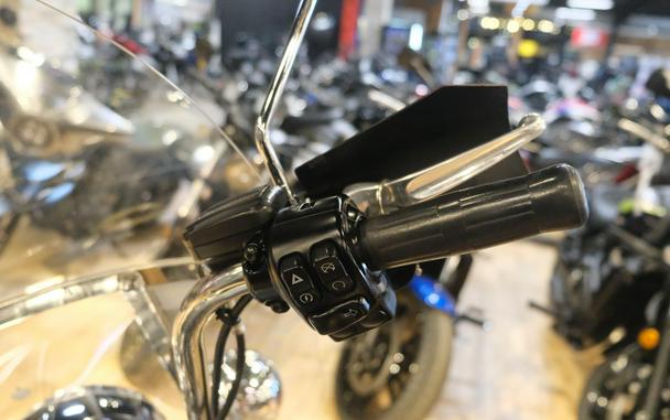 2019 HARLEY ROAD KING BASE