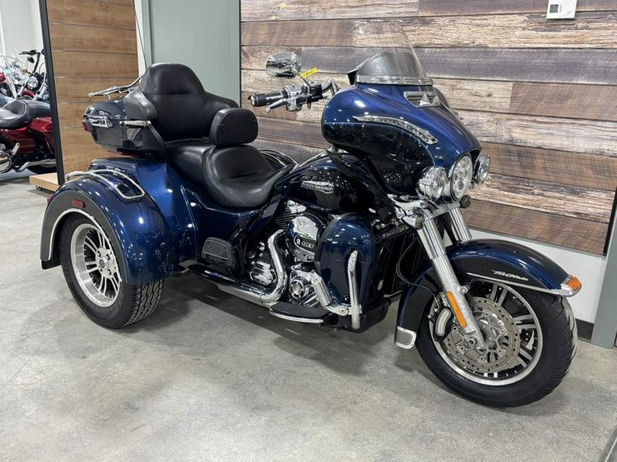 2014 Harley-Davidson® FLHTCUTG - Tri Glide® Ultra