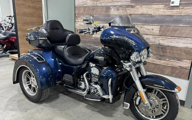 2014 Harley-Davidson® FLHTCUTG - Tri Glide® Ultra