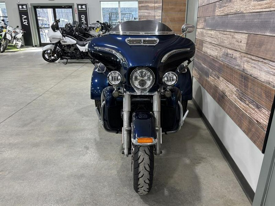 2014 Harley-Davidson® FLHTCUTG - Tri Glide® Ultra