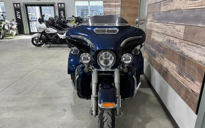 2014 Harley-Davidson® FLHTCUTG - Tri Glide® Ultra