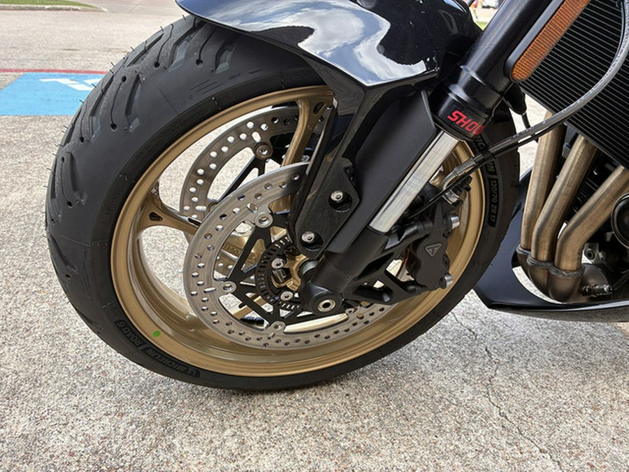 2026 Triumph Trident 800 Jet Black