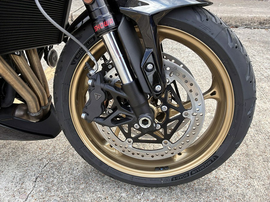 2026 Triumph Trident 800 Jet Black