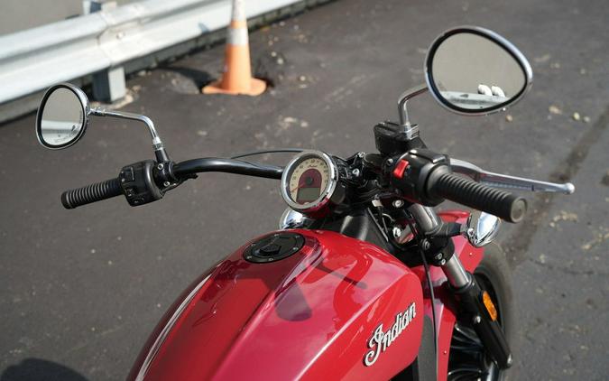 2017 Indian Motorcycle Scout Sixty ABS Indian Motorcycle­ Red