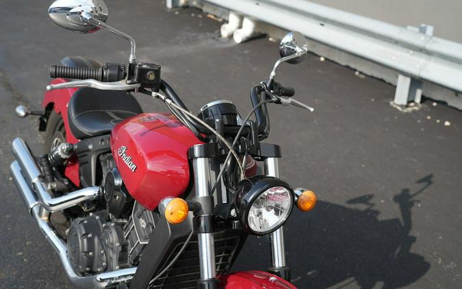 2017 Indian Motorcycle Scout Sixty ABS Indian Motorcycle­ Red