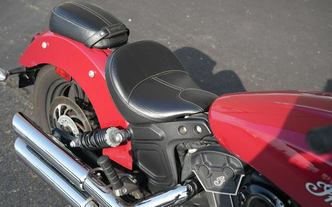 2017 Indian Motorcycle Scout Sixty ABS Indian Motorcycle­ Red