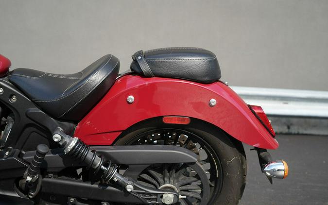 2017 Indian Motorcycle Scout Sixty ABS Indian Motorcycle­ Red