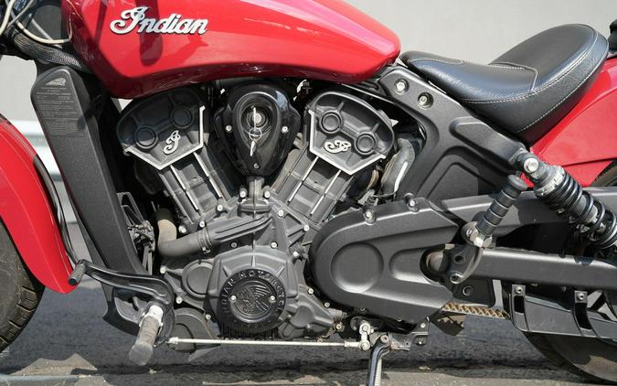 2017 Indian Motorcycle Scout Sixty ABS Indian Motorcycle­ Red
