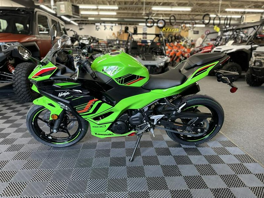 2024 Kawasaki Ninja® 500 KRT Edition