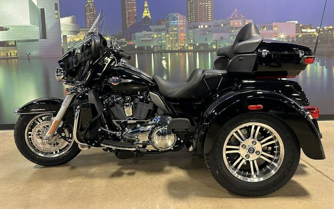 2024 Harley-Davidson Trike FLHTCUTG - Tri Glide Ultra