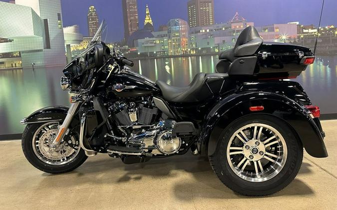 2024 Harley-Davidson Trike FLHTCUTG - Tri Glide Ultra