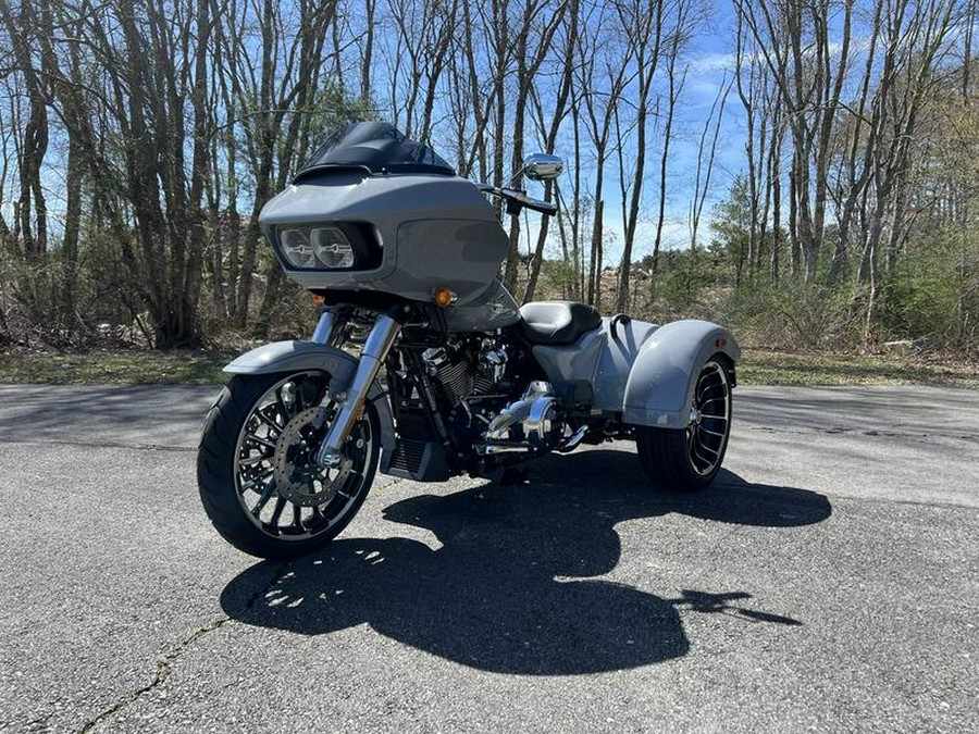 2024 Harley-Davidson® FLTRT - Road Glide® 3