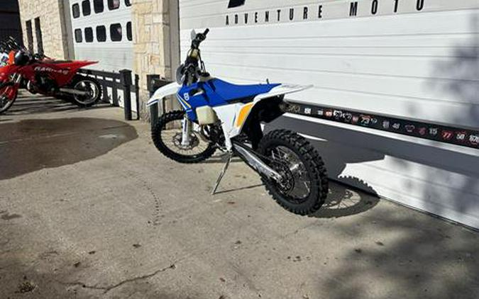 2025 Husqvarna TX 300 Heritage
