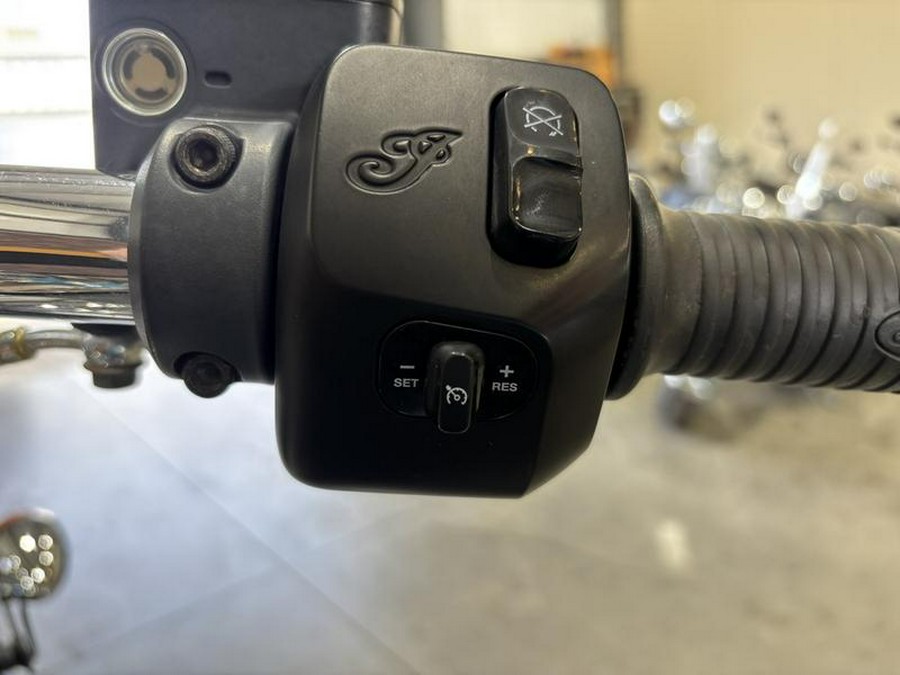 2018 Indian Motorcycle® Chief® ABS Steel Gray