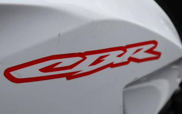 2015 Honda CBR 300R