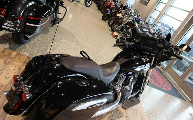 2022 Indian Motorcycle® Chieftain® Black Metallic