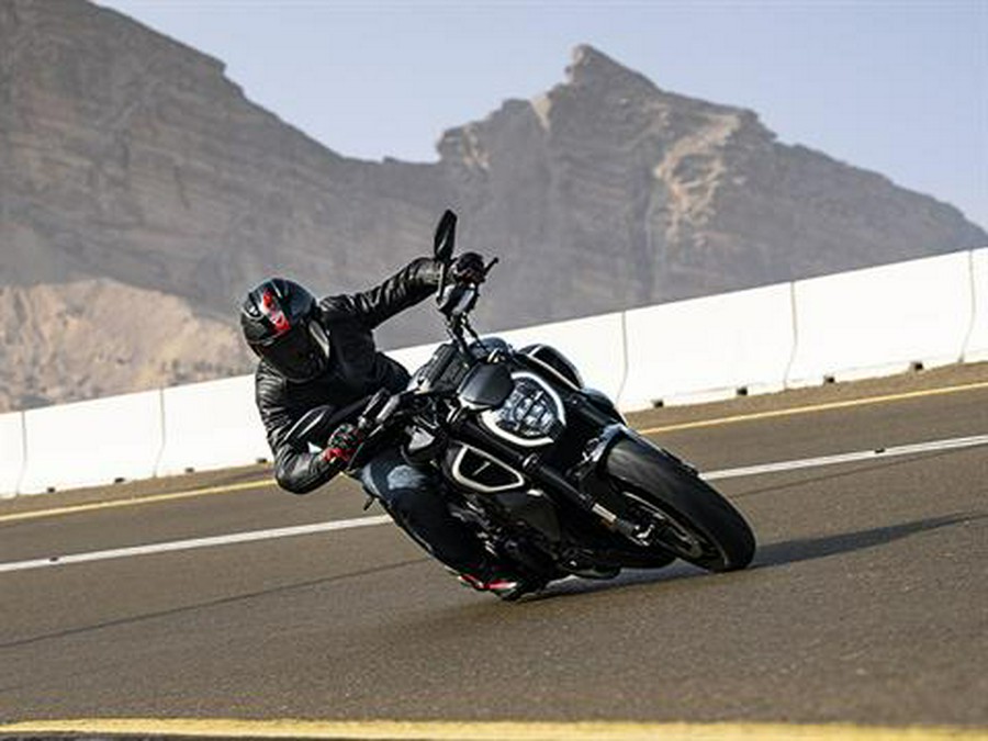 2024 Ducati Diavel V4