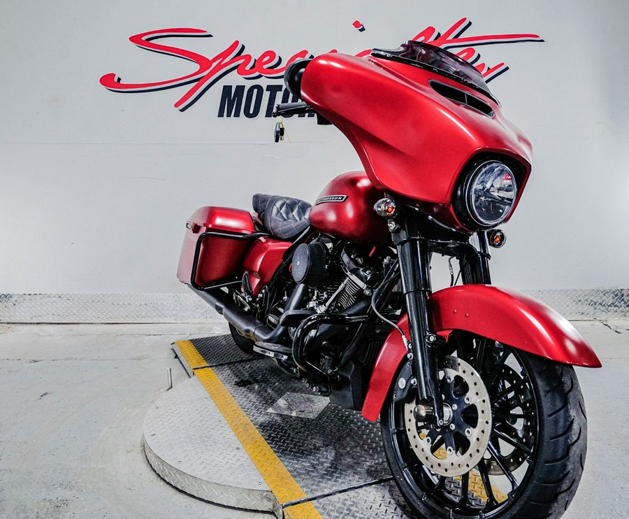 2019 Harley-Davidson Street Glide® Special