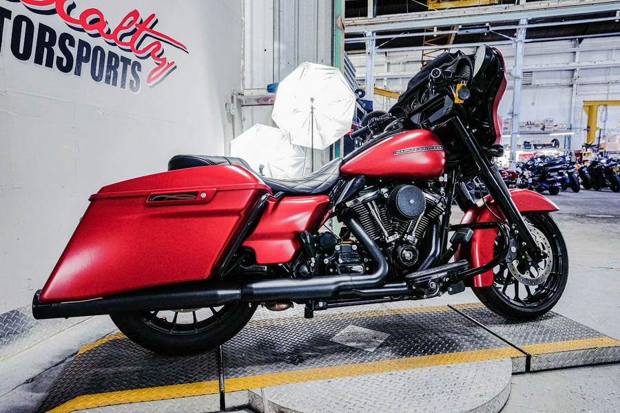 2019 Harley-Davidson Street Glide® Special