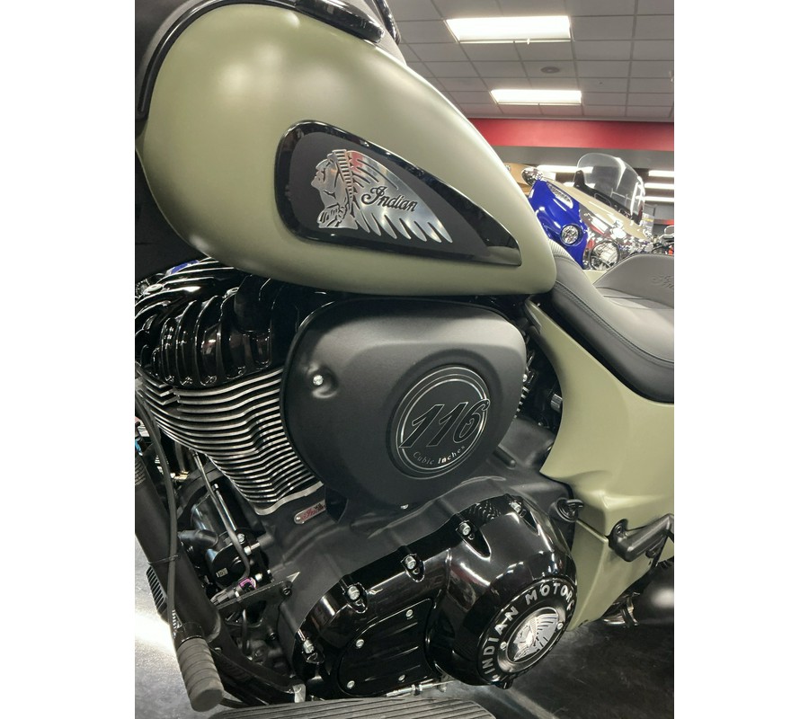 2025 Indian Motorcycle Springfield® Dark Horse®