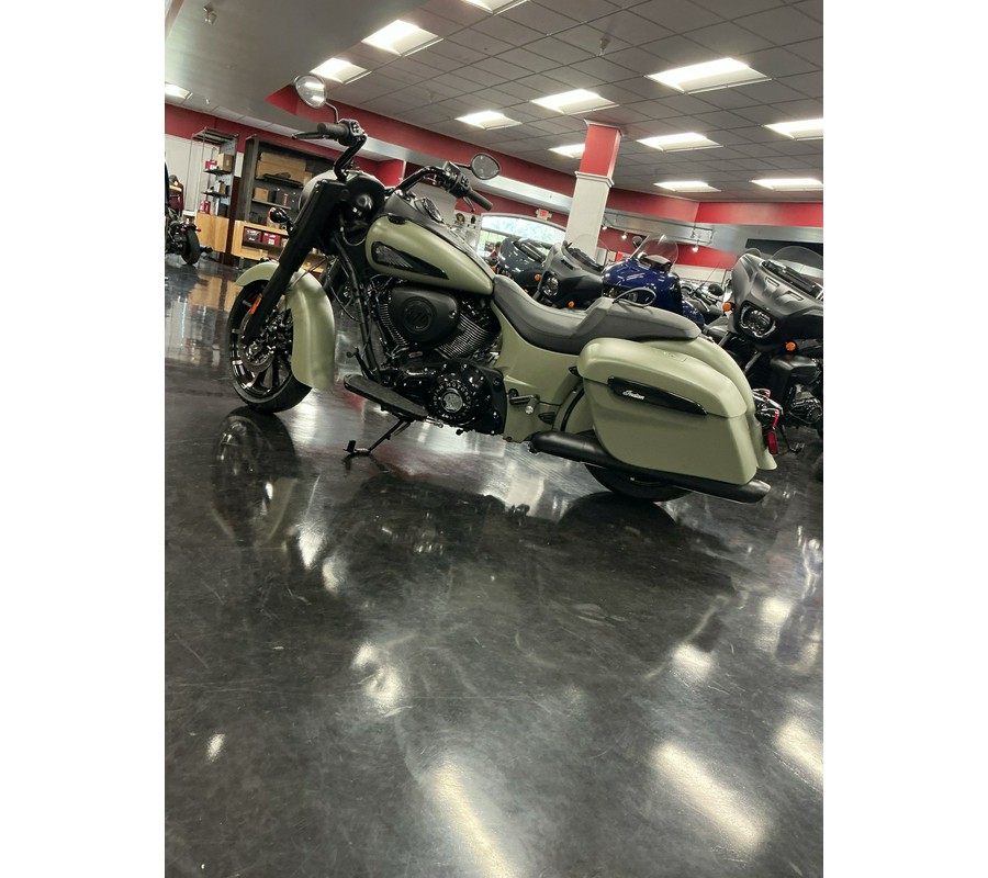2025 Indian Motorcycle Springfield® Dark Horse®