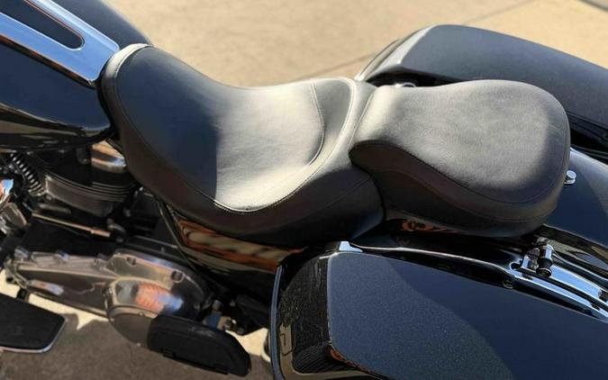 2022 Harley-Davidson® FLHT - Electra Glide® Standard