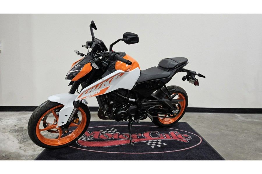 2024 KTM DUKE 250