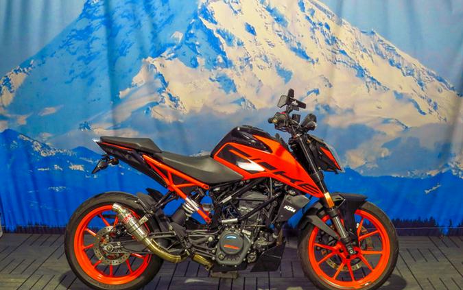 2021 KTM Duke 200