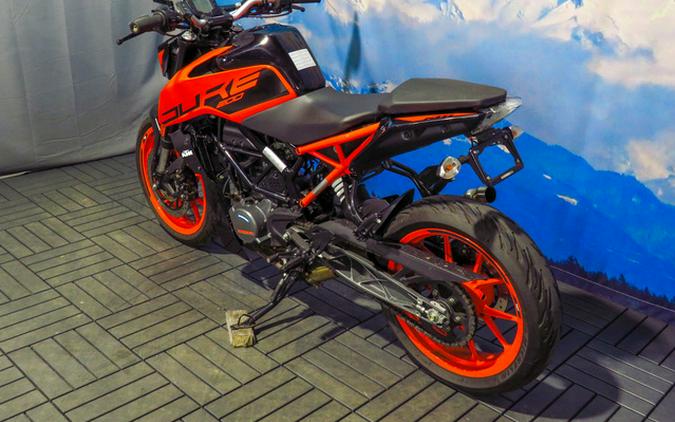 2021 KTM Duke 200