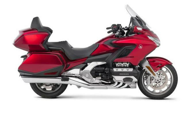 2018 Honda Gold Wing Tour Candy Ardent Red