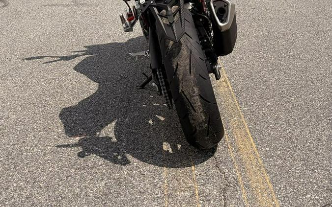 2026 Honda CB750 Hornet E-Clutch