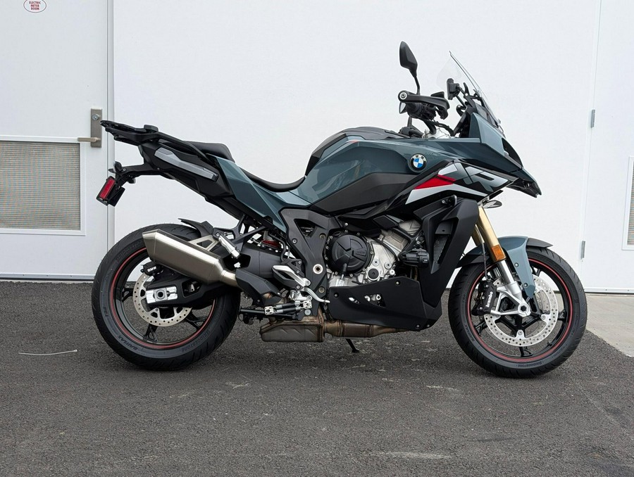 2026 BMW S 1000 XR