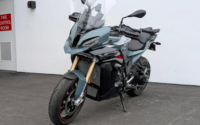 2026 BMW S 1000 XR