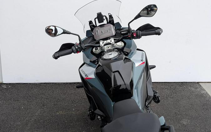 2026 BMW S 1000 XR