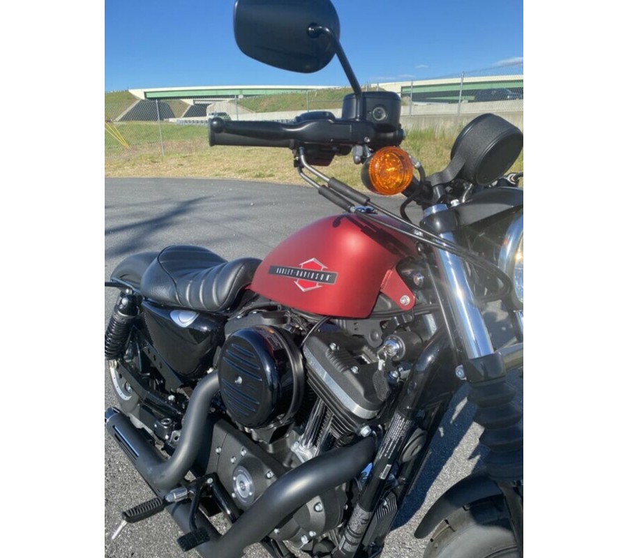 XL 883N 2019 Iron 883