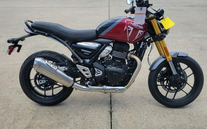 2025 Triumph Speed 400 Carnival Red / Storm Grey Base