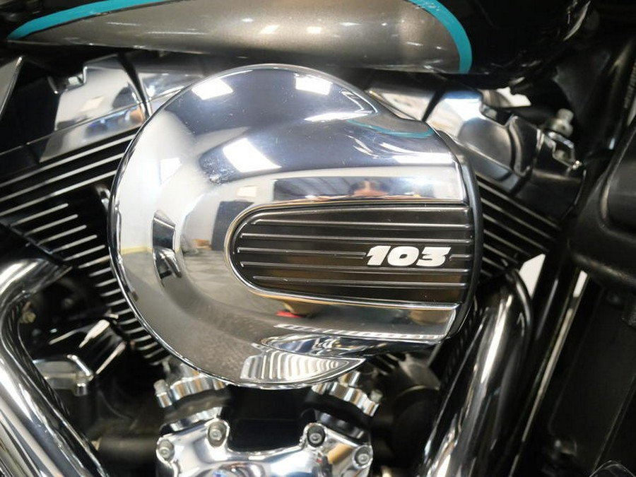 2016 Harley-Davidson® FLTRU - Road Glide® Ultra