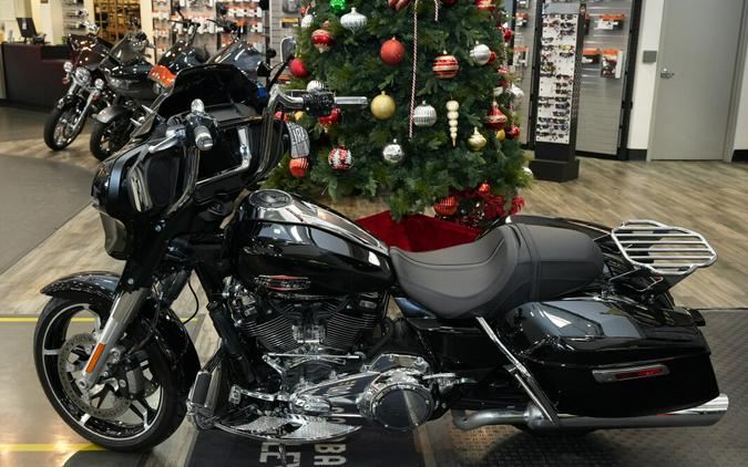 Used 2024 Harley-Davidson Street Glide Motorcycle For Sale In Raleigh, North Carolina