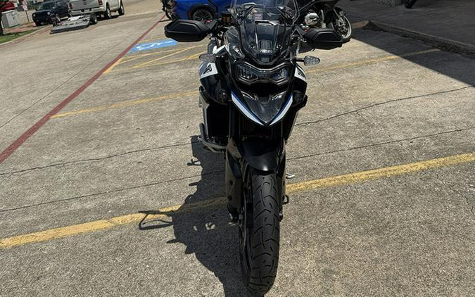 2026 Triumph Tiger 900 Alpine Edition